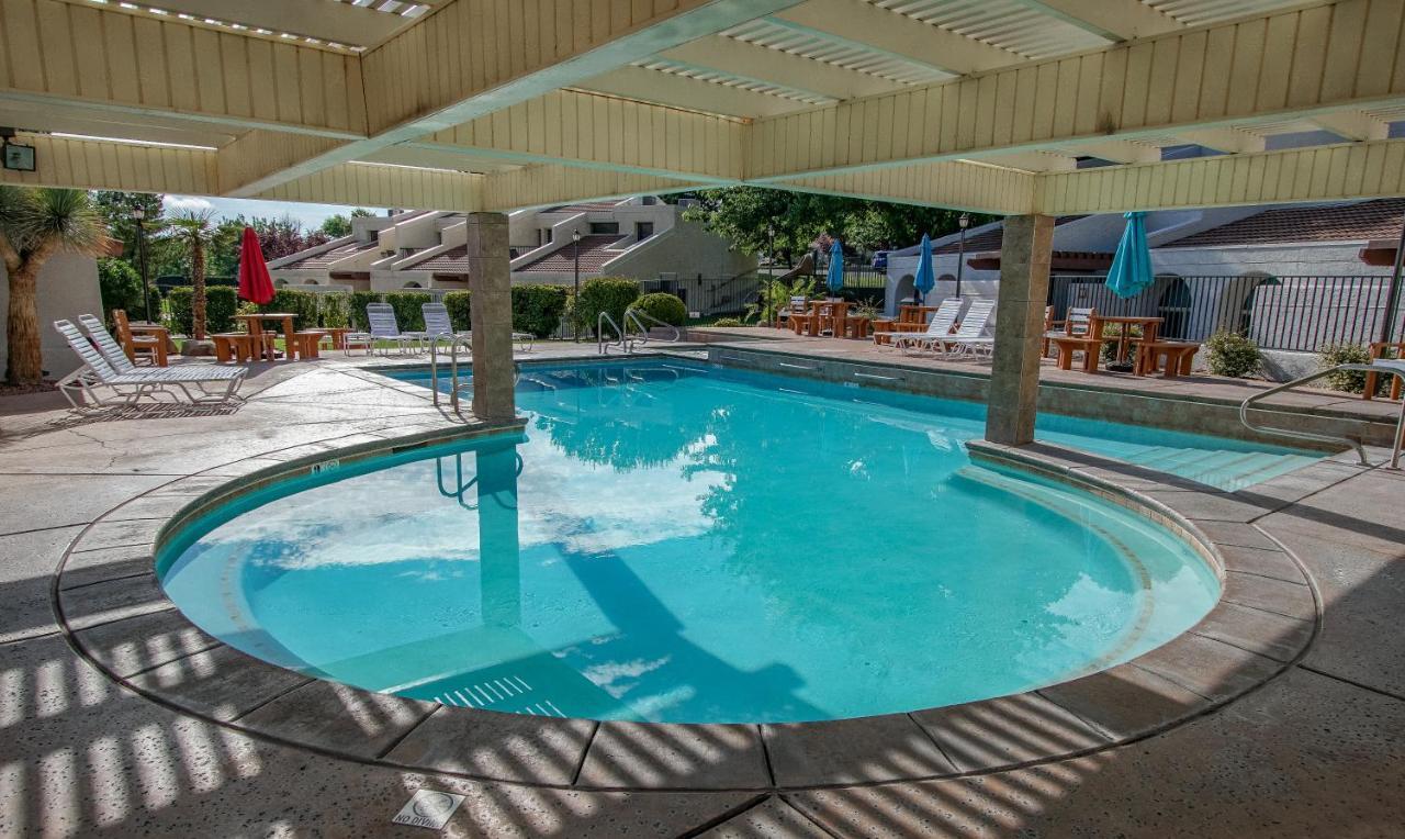 Multi Resorts At Villas At Southgate St. George Exterior photo
